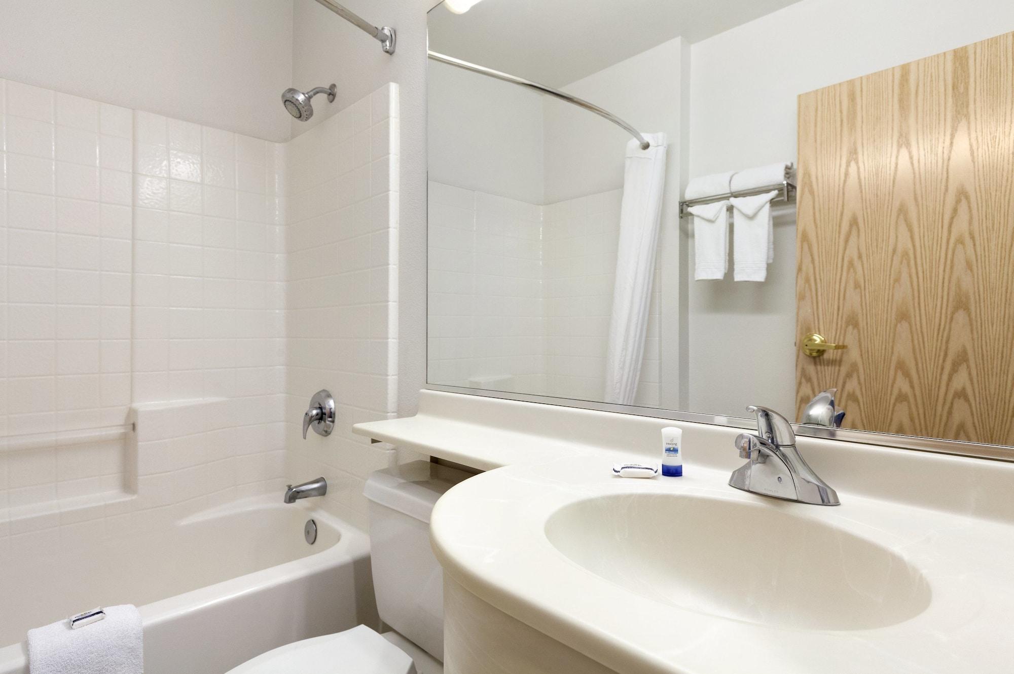 Hotel Microtel Inn&suites Modesto 2*