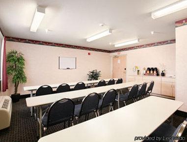 Hotel Microtel Inn&suites Modesto 2*