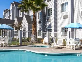 Hotel Microtel Inn&suites Modesto Ceres